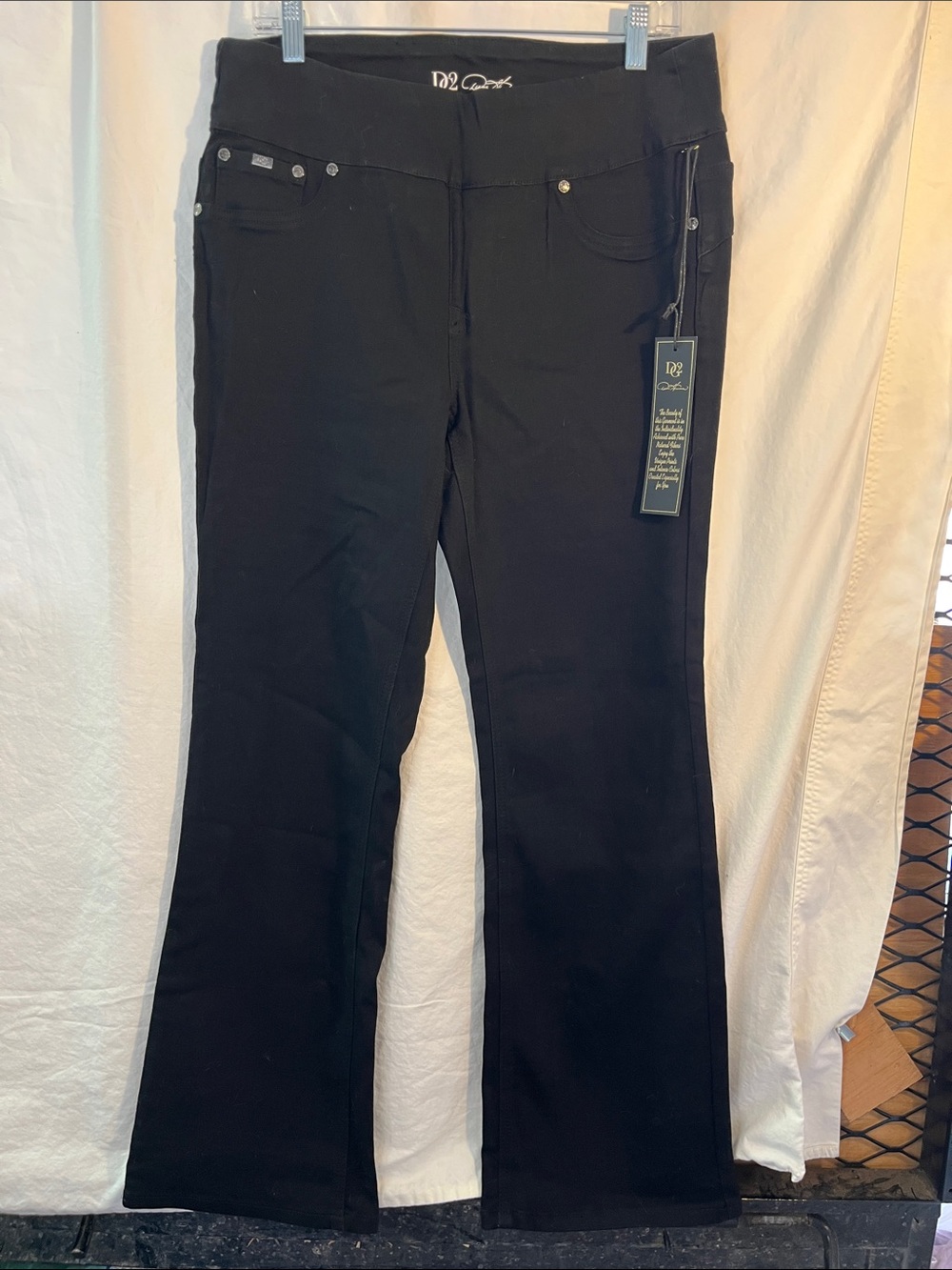 DG2 Comfort Black Pull-On Flare Pants L NWT